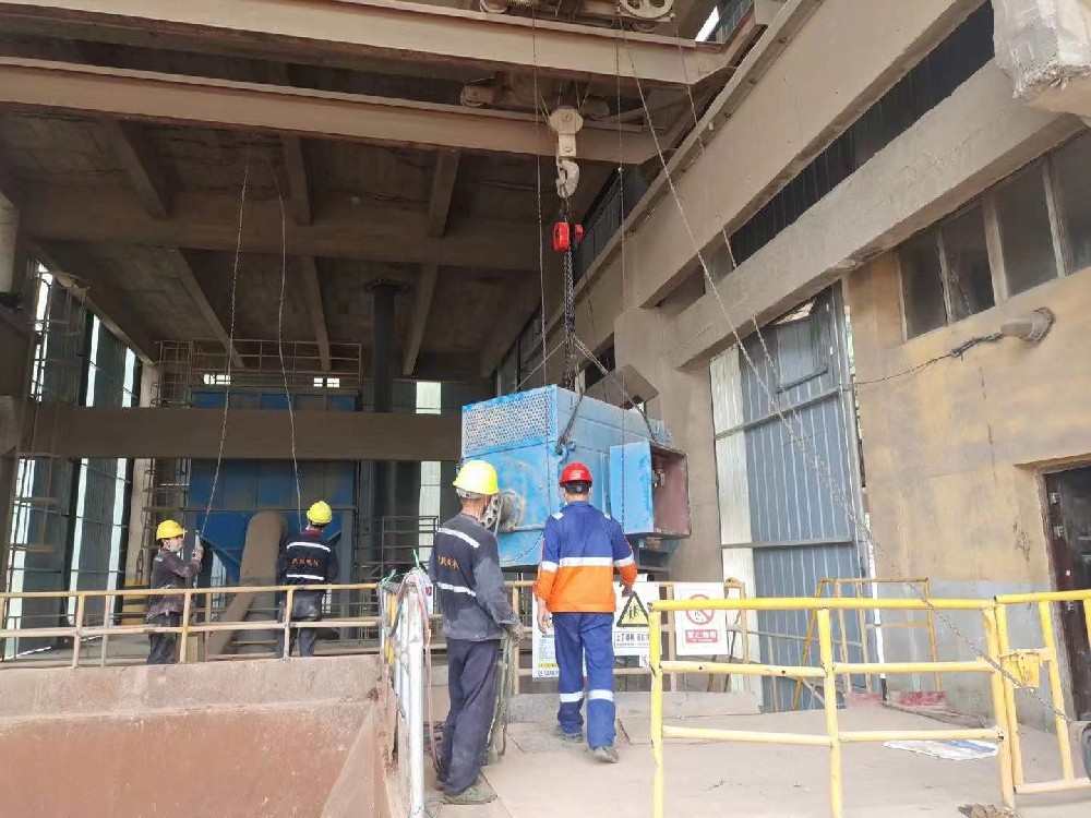 外圍工程維修現場