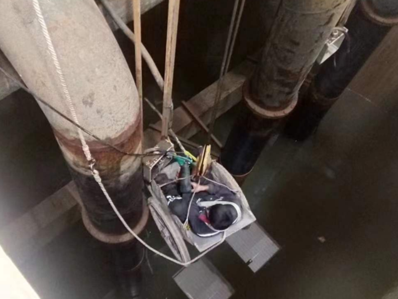 外圍工程維（wéi）修（xiū）現（xiàn）場（chǎng）