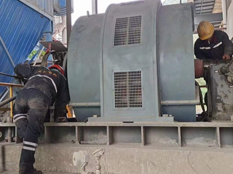 外圍工程維修現場